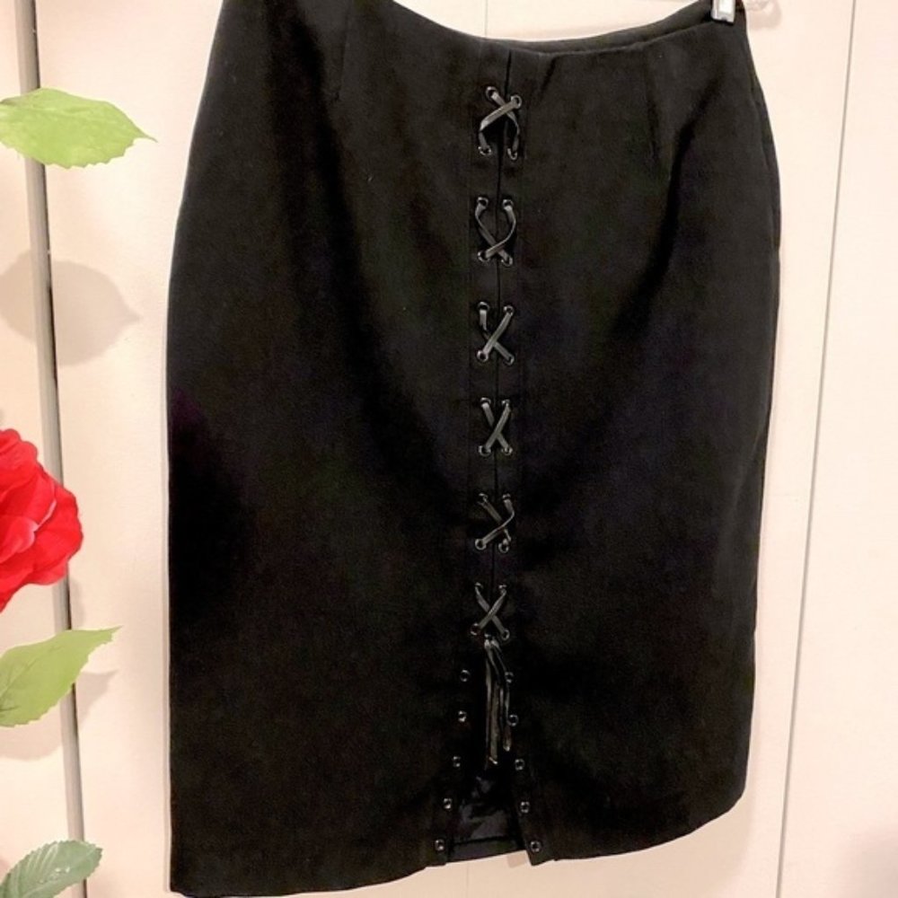 🌷Angel Nina🌷 Black Hook Lace Up Back Knee Length Skirt